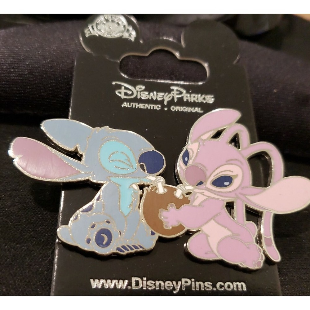 Disney Pin Stitch and Angel Sipping‎ Coconut Water Disneyland Paris 125133 DLP
